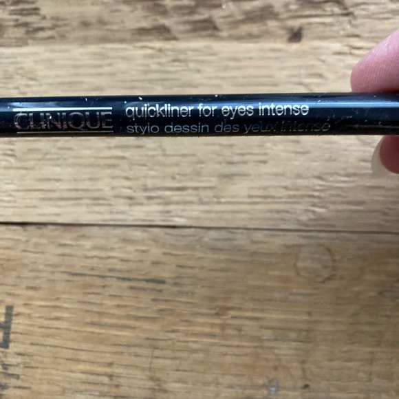 Clinique mascara and eyeliner - Picture 3 of 4